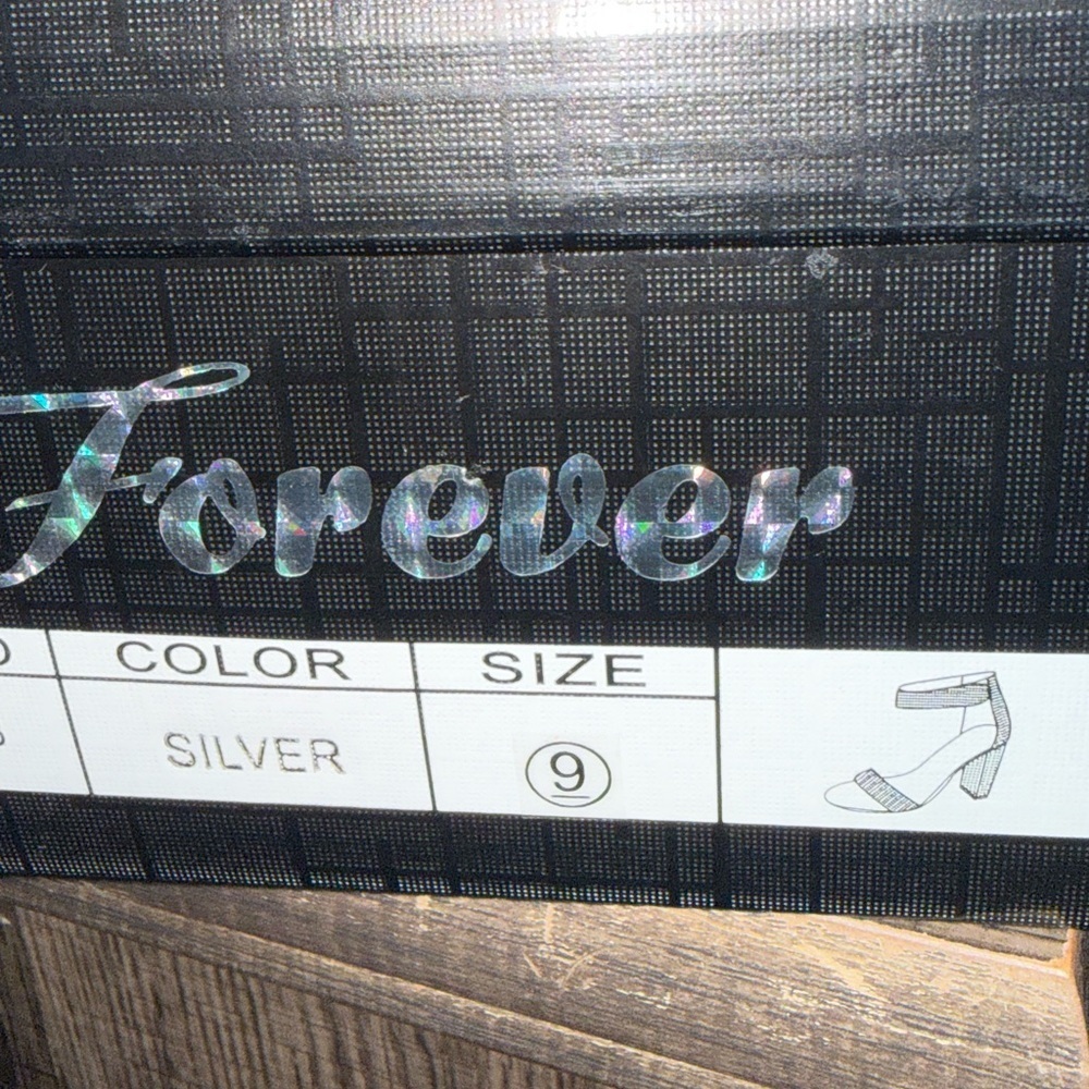 Forever 21 Sparkling Silver Heels - Picture 4 of 4